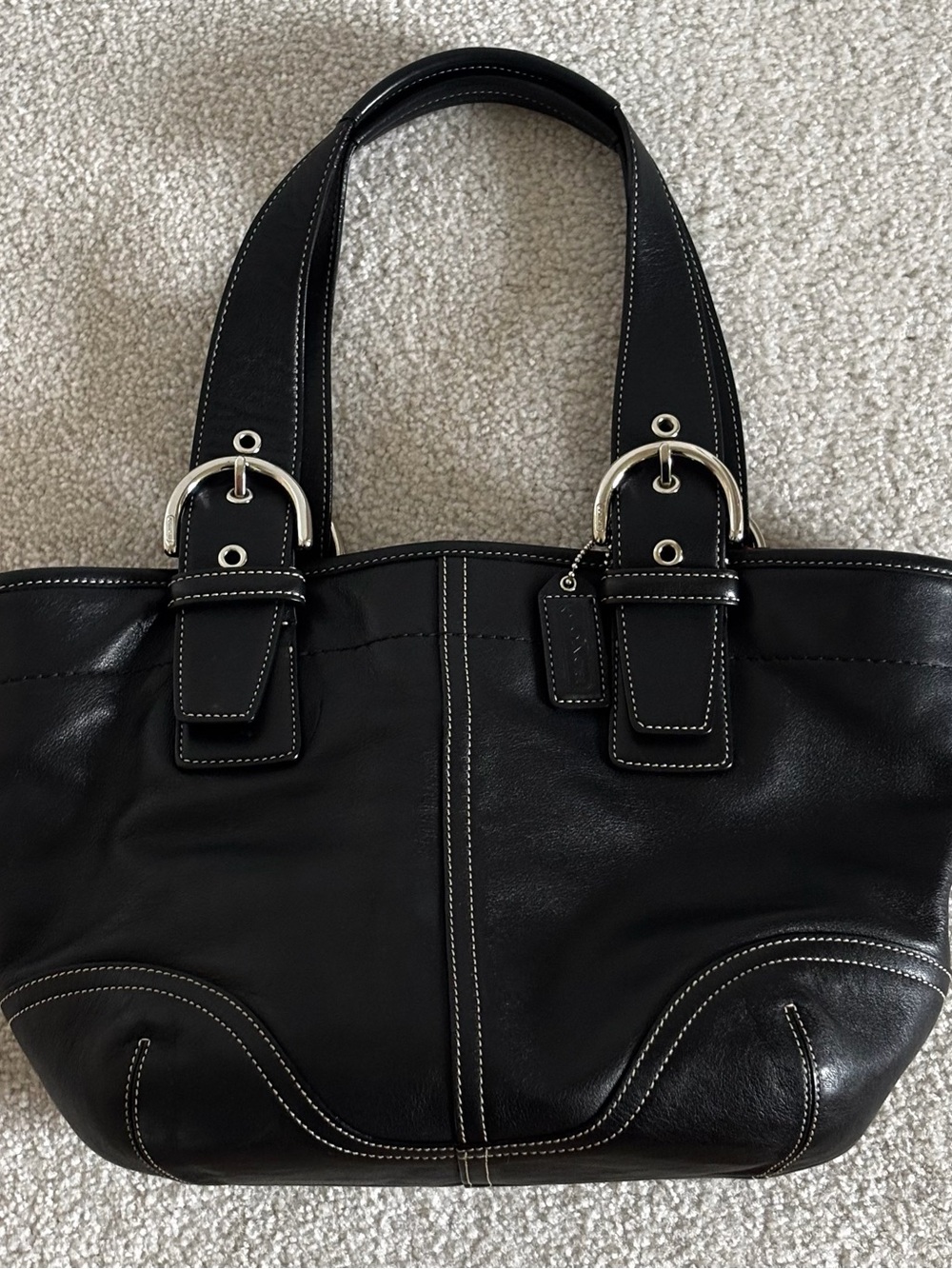 ⭐️Vintage COACH Black Leather Shoulder Handbag with dust bag - Picture 2 of 11